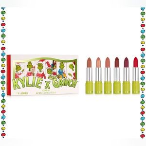 Kylie X Grinch lipstick set
